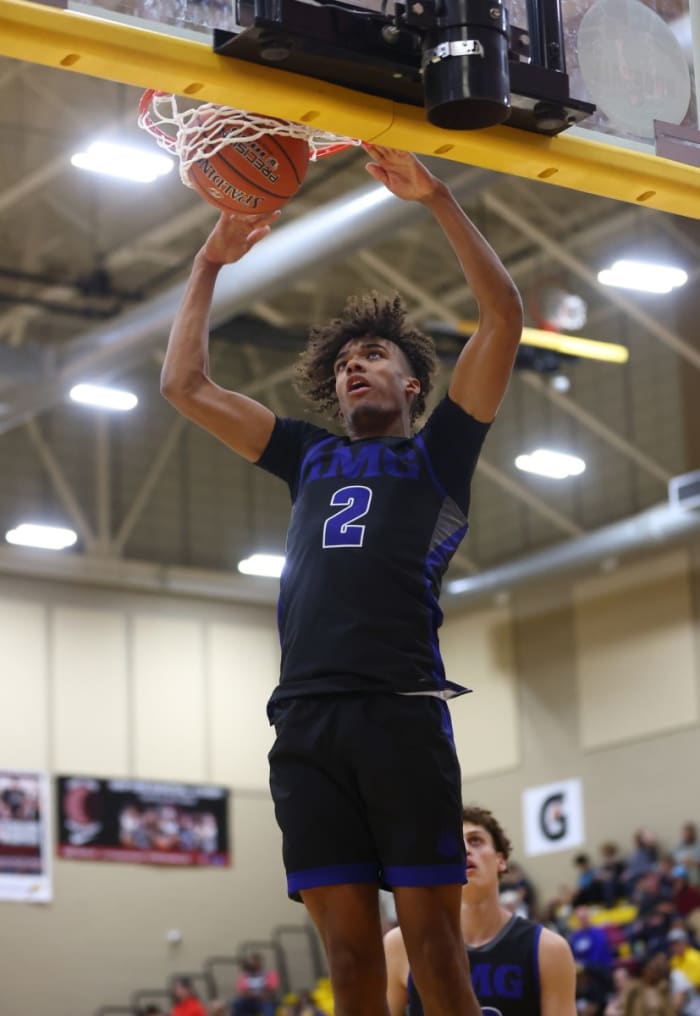 IMG Academy forward Amari Allen (2) against Arizona Compass Prep during the HoopHall West basketball tournament at Chaparral High School.